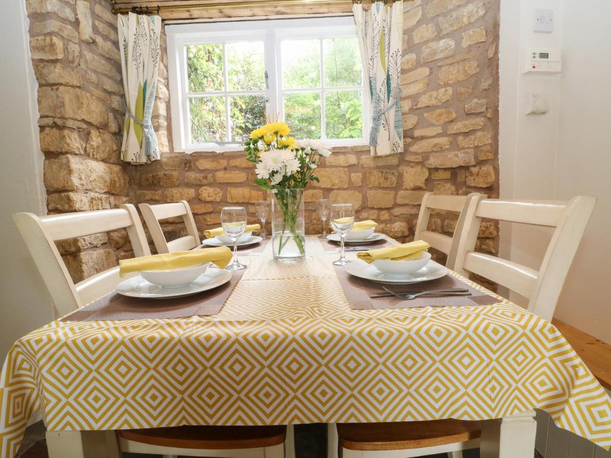 Tuesday Cottage Bourton-on-the-Water Ngoại thất bức ảnh